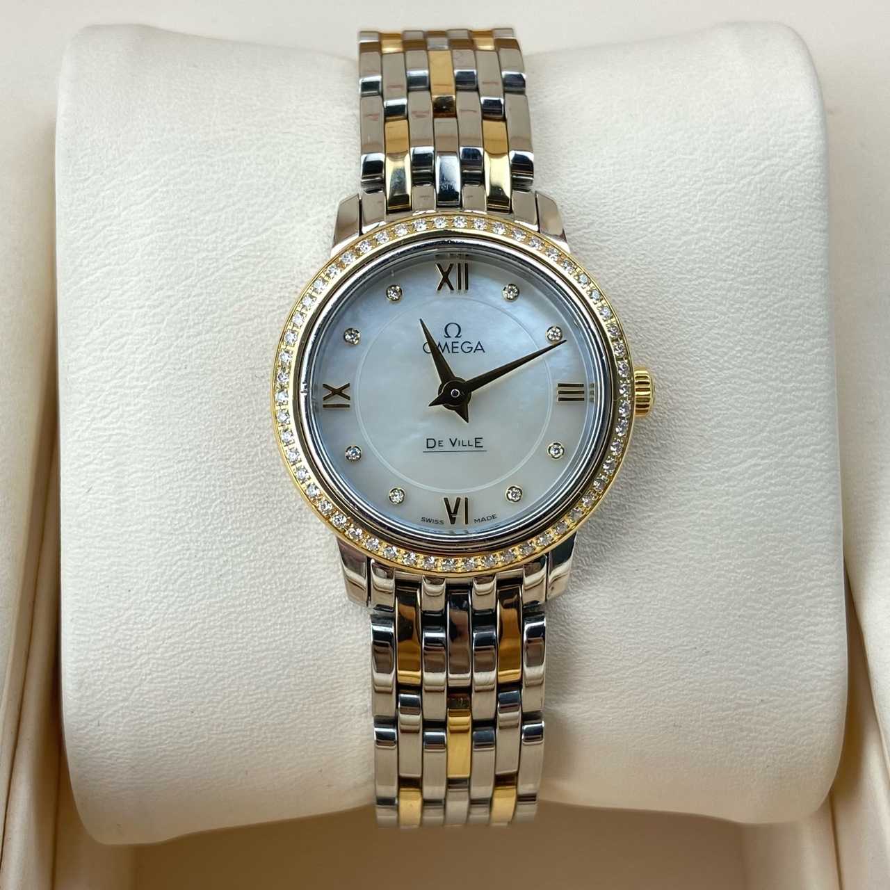 99新 Omega/欧米茄  欧米茄碟飞 石英女表 24.4mm 银白盘 钻刻