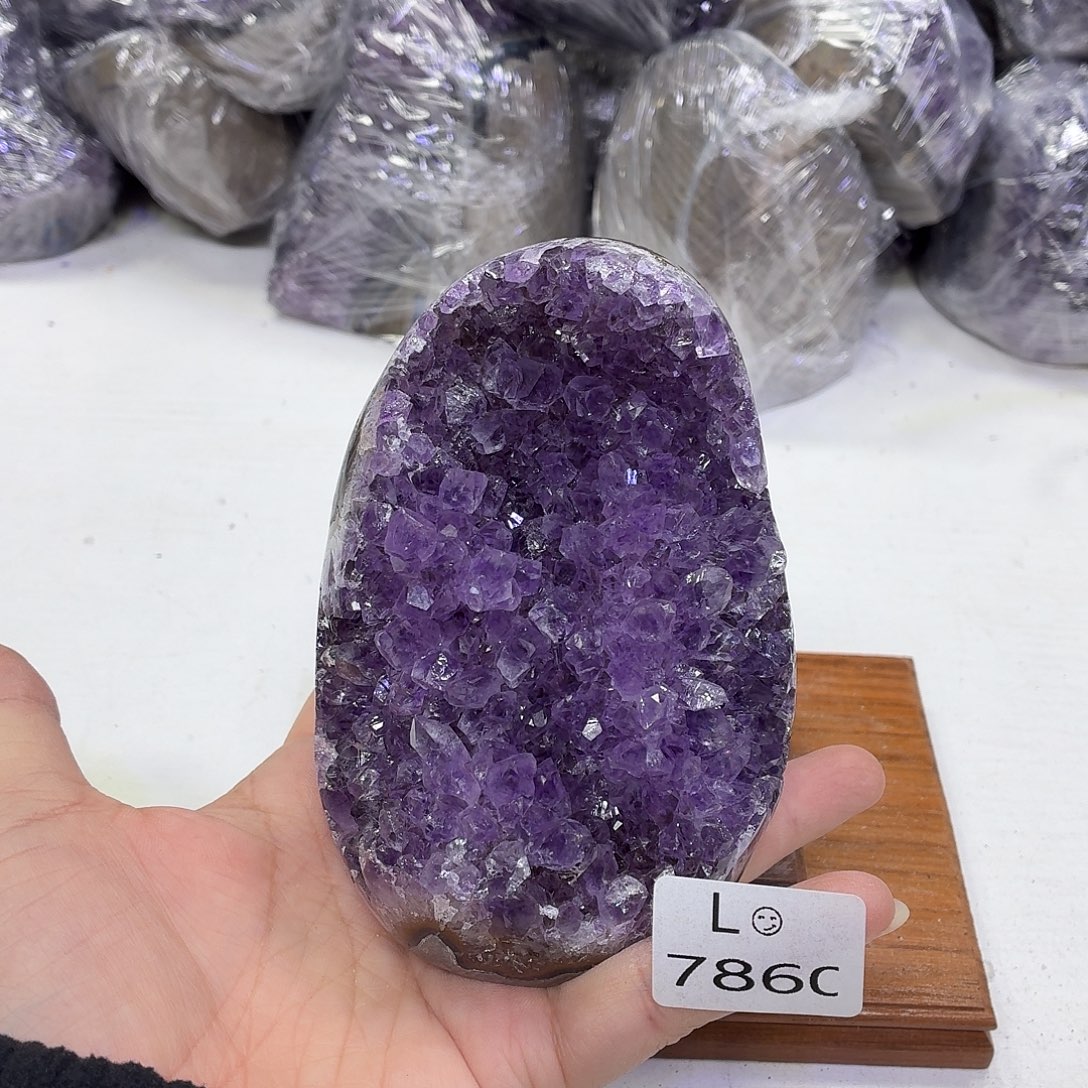 水晶摆件未镶嵌天然紫水晶