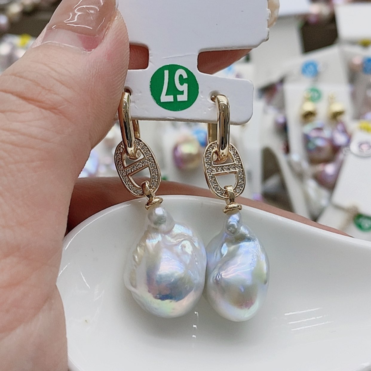【闪购商品】银S925镶嵌淡水珍珠耳饰