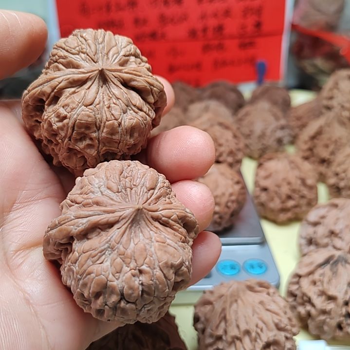 文玩核桃把件放福利，218的全品门墩