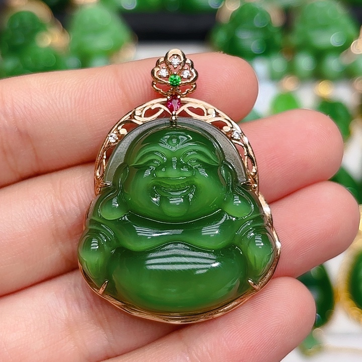 和田玉（碧玉）颈饰18K金镶嵌