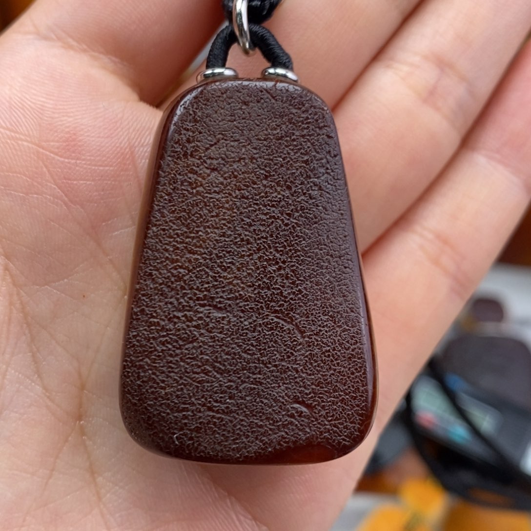 琥珀吊坠(赠链)未镶嵌