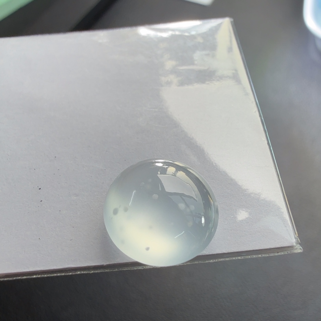 翡翠未镶嵌颈饰珠光宝气