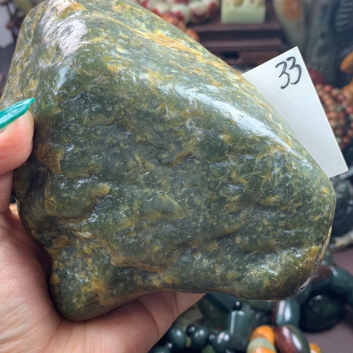 岫岩河磨玉（透闪石质玉）把件未镶嵌