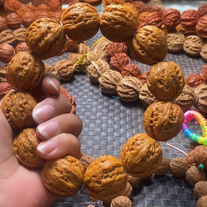 吊坠文玩核桃粗筋