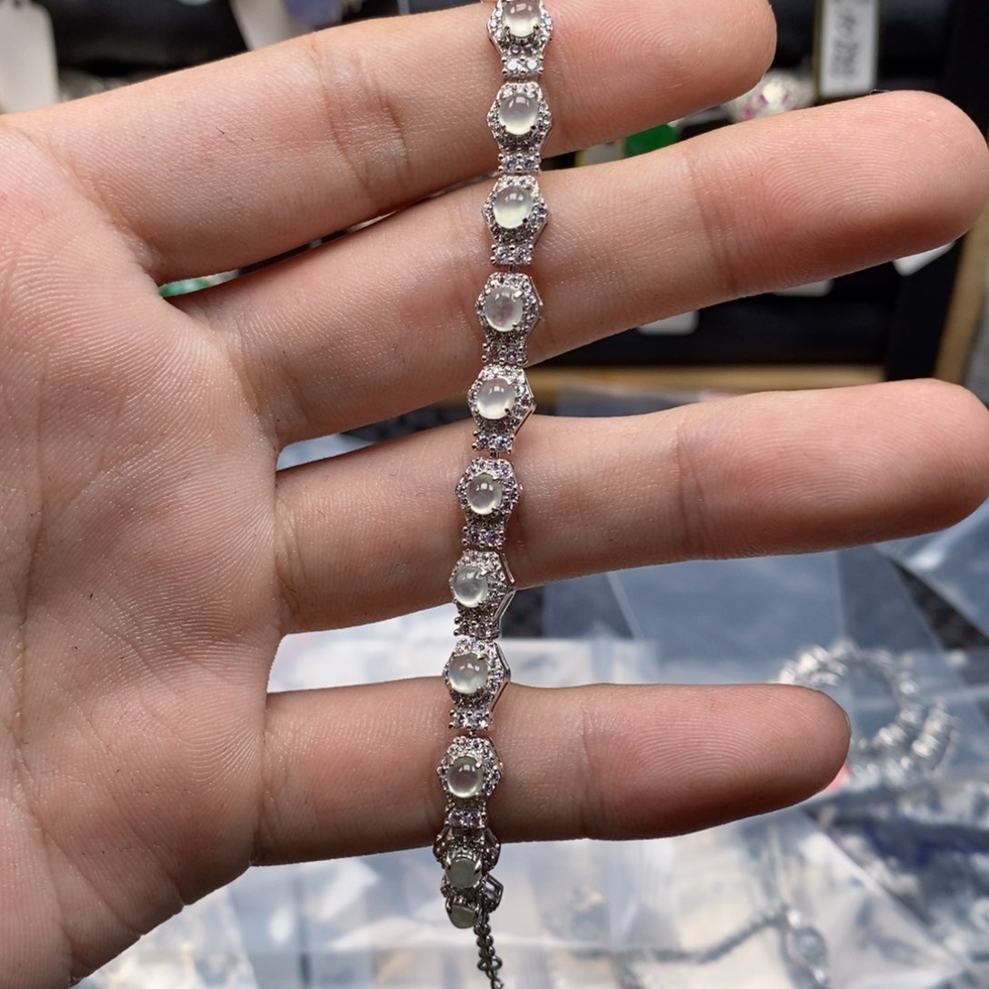 翡翠手链银S925镶嵌。*天然缅甸翡翠a货