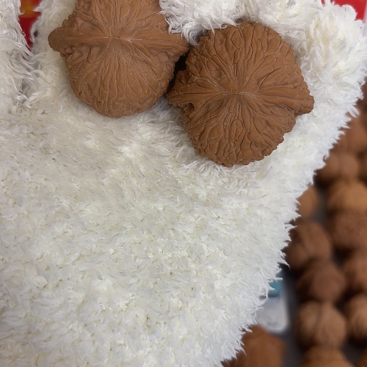 文玩核桃吊坠泥鳅背44