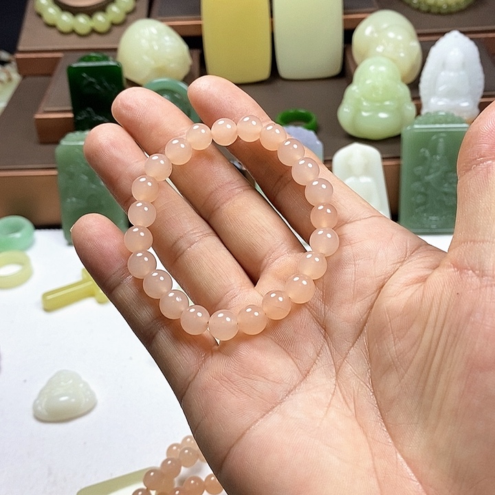 和田玉（糖玉）未镶嵌珠宝奇石