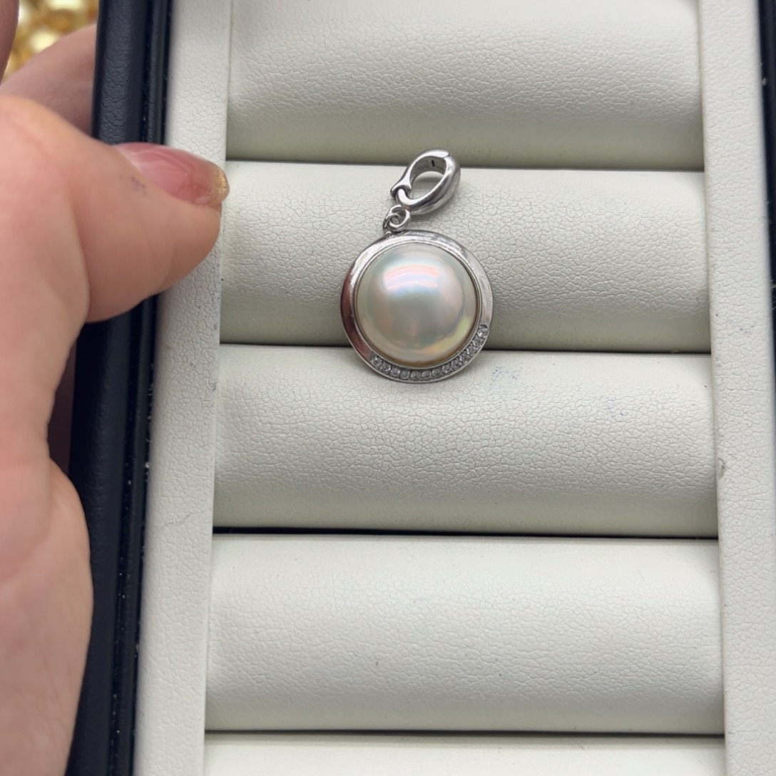 拼合珍珠（马贝珠）吊坠(不含链)银S925镶嵌