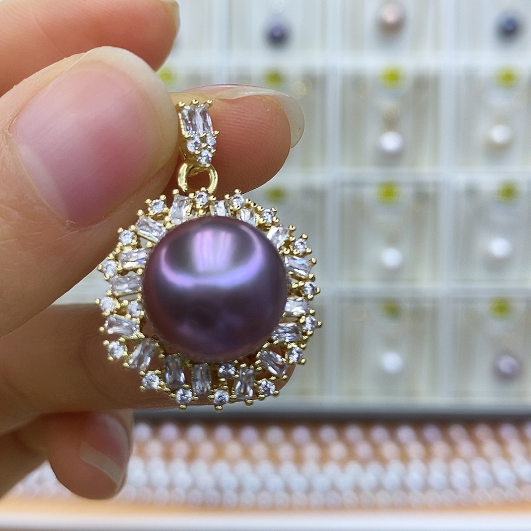 淡水珍珠未镶嵌吊坠(赠链)