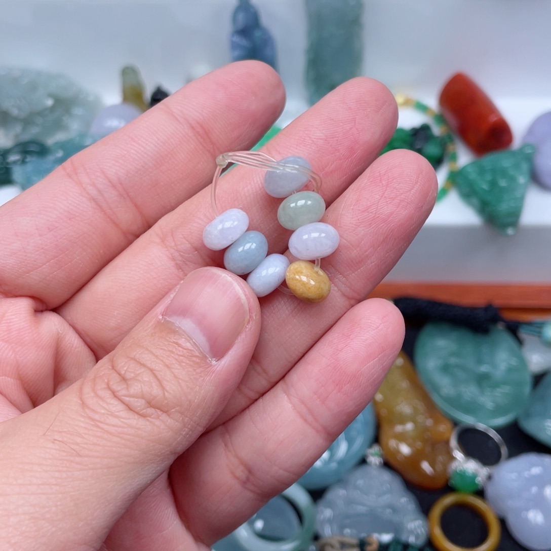 翡翠颈饰未镶嵌卡9珠