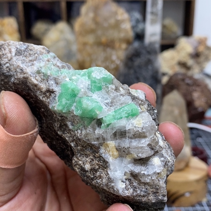 水晶水晶柱未镶嵌