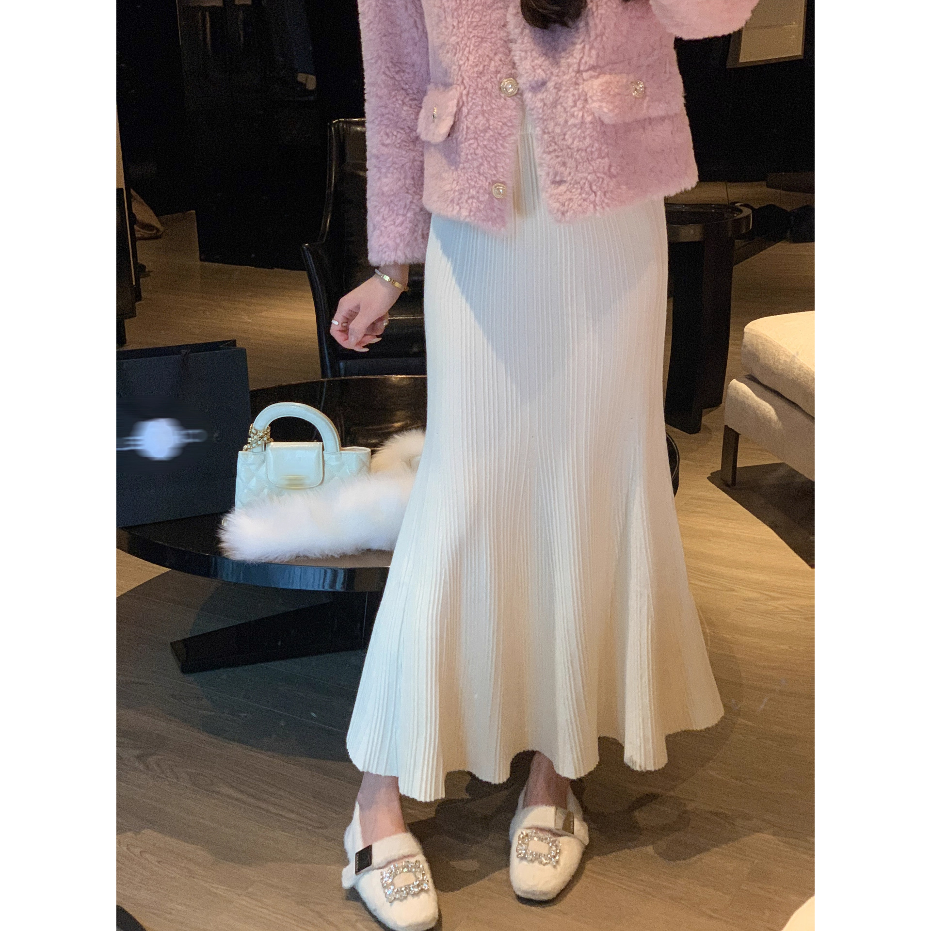 鱼兔子的兔子百搭时尚显瘦气质秋冬高腰半身裙女2025冬季加绒加厚