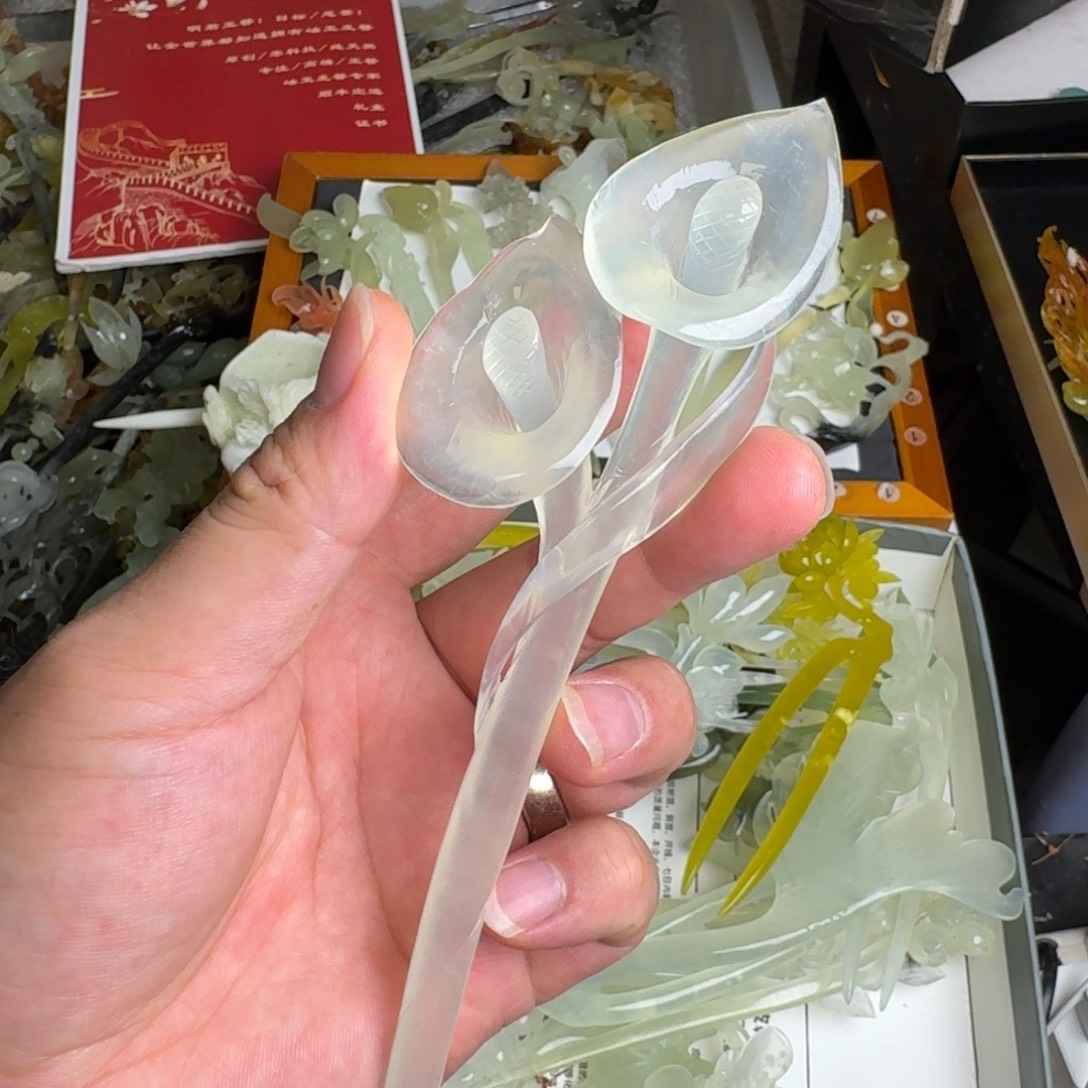 蛇纹石玉未镶嵌发饰