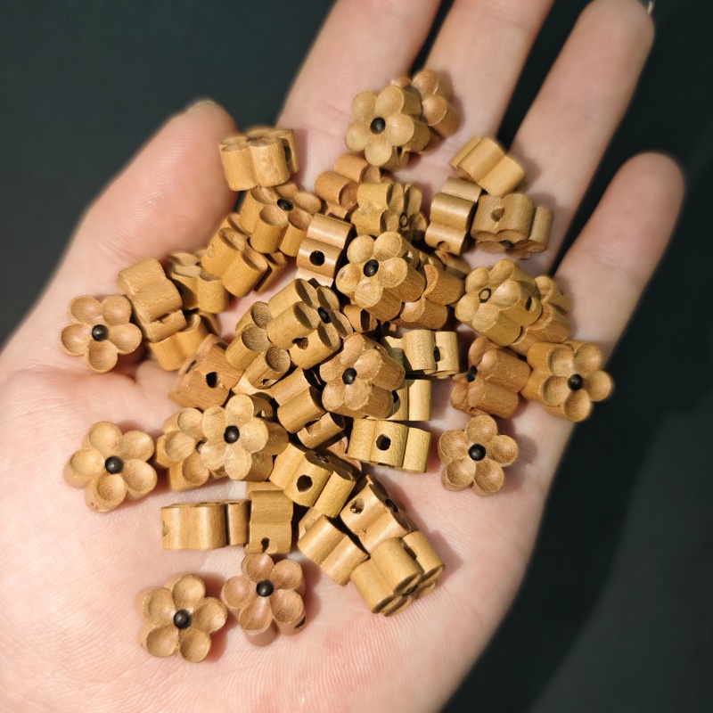 桃木梅花手工雕刻diy国风饰品背云花朵配件散珠手链钥匙扣挂件
