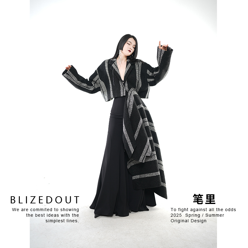 笔里【BLIZEDOUT】原创设计5111506黑灰色条纹不规则不对称上衣外套