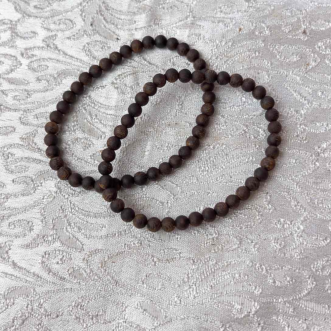 沉香手串桃**桃05单圈沉水多样性发一沉香手串A099