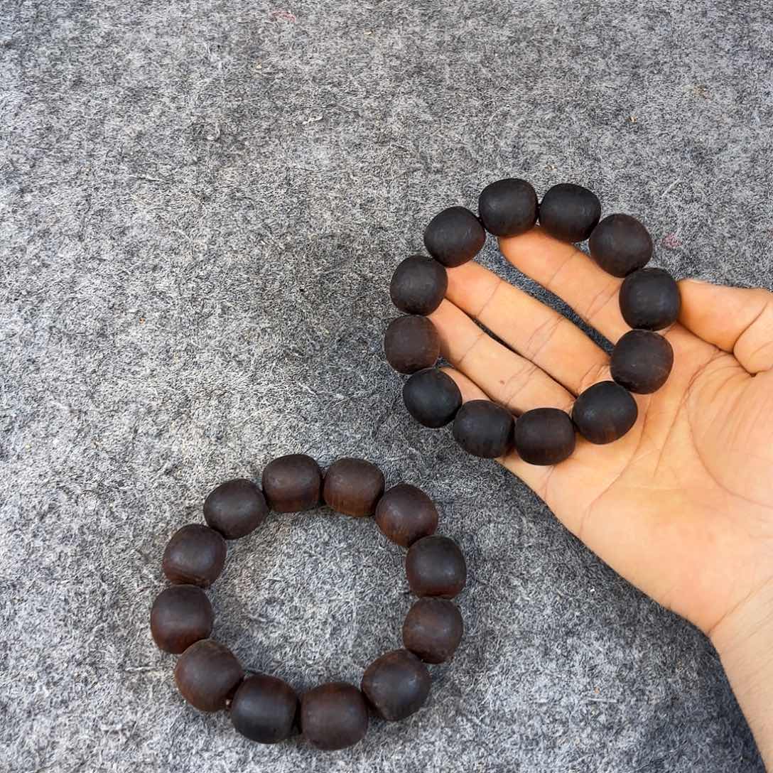 柏木（崖柏）枣珠 黑珍珠毛珠 粗抛 稀有品