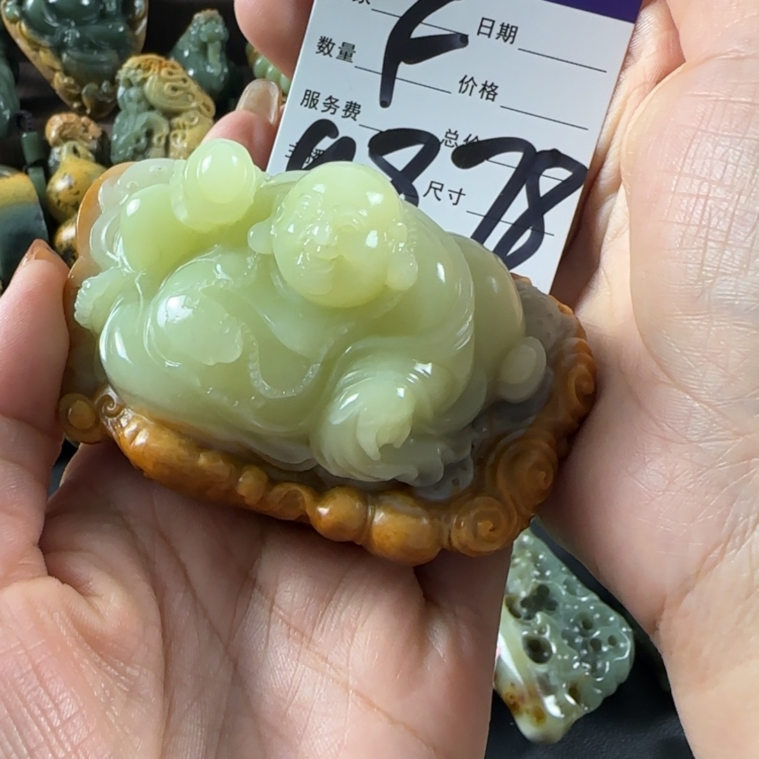 东***风和田玉未镶嵌把件