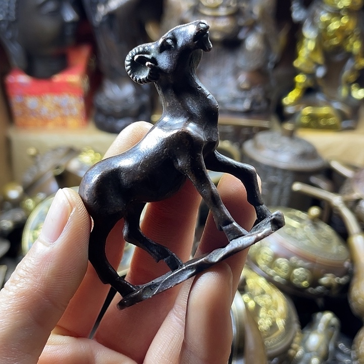 全是铜铜铜器铜器