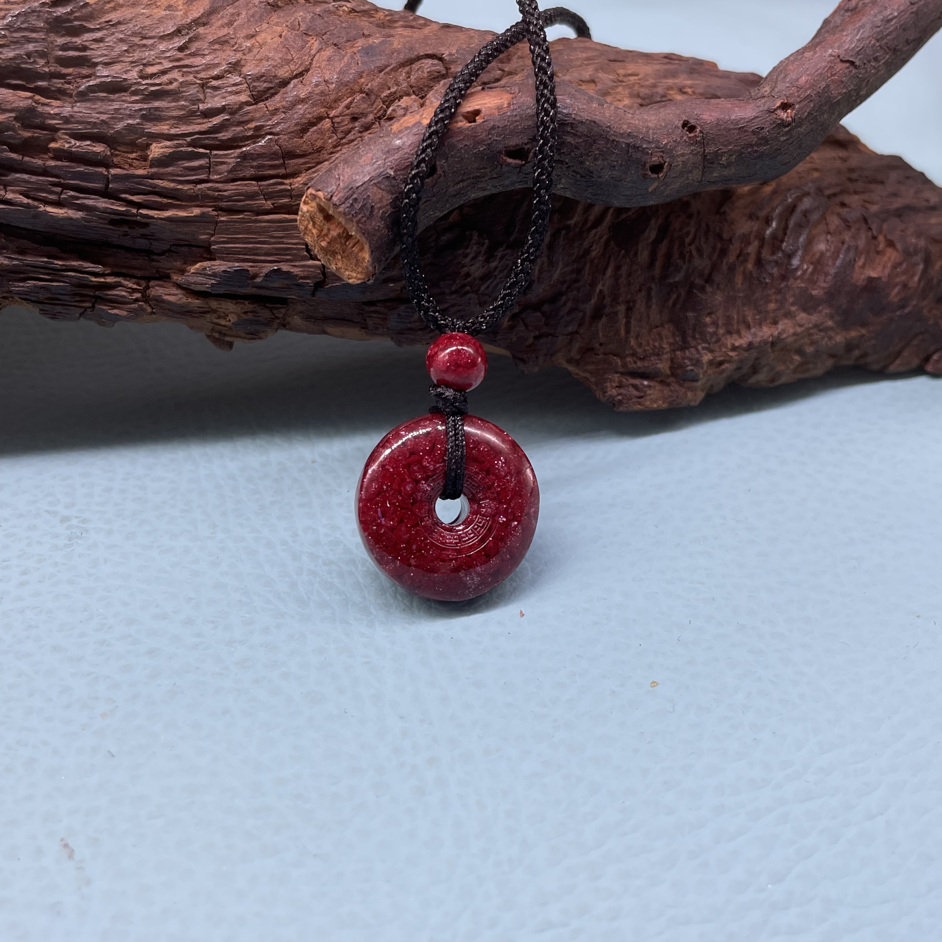 含辰砂工艺品小号平安扣吊坠高透  晶体砂