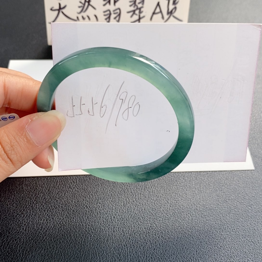 未镶嵌手镯翡翠天然翡翠