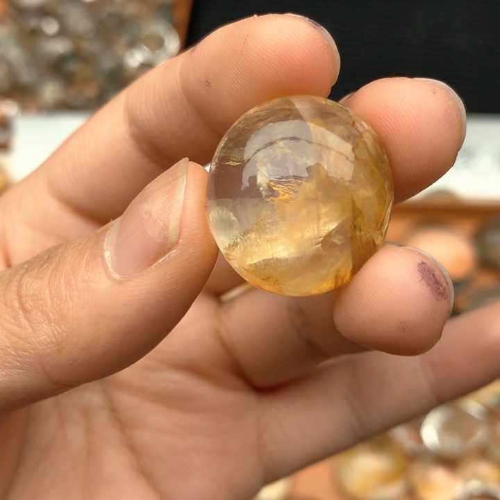 柠***柠未镶嵌珠宝半成品水晶