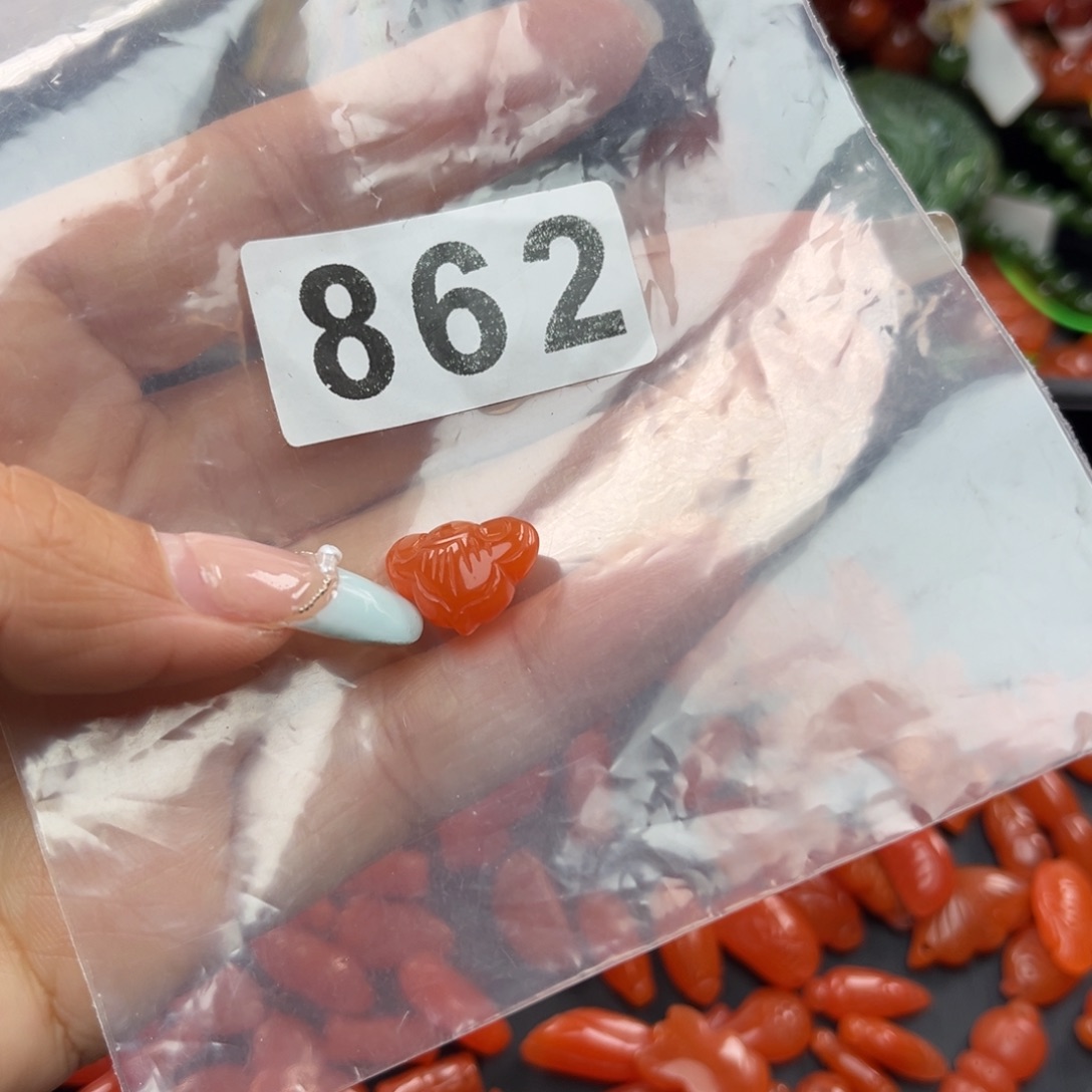 南红玛瑙珠宝奇石未镶嵌
