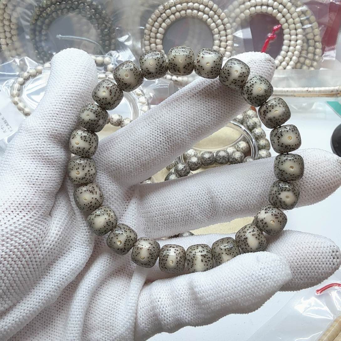 星月菩提吊坠2糯冰绿幽灵10