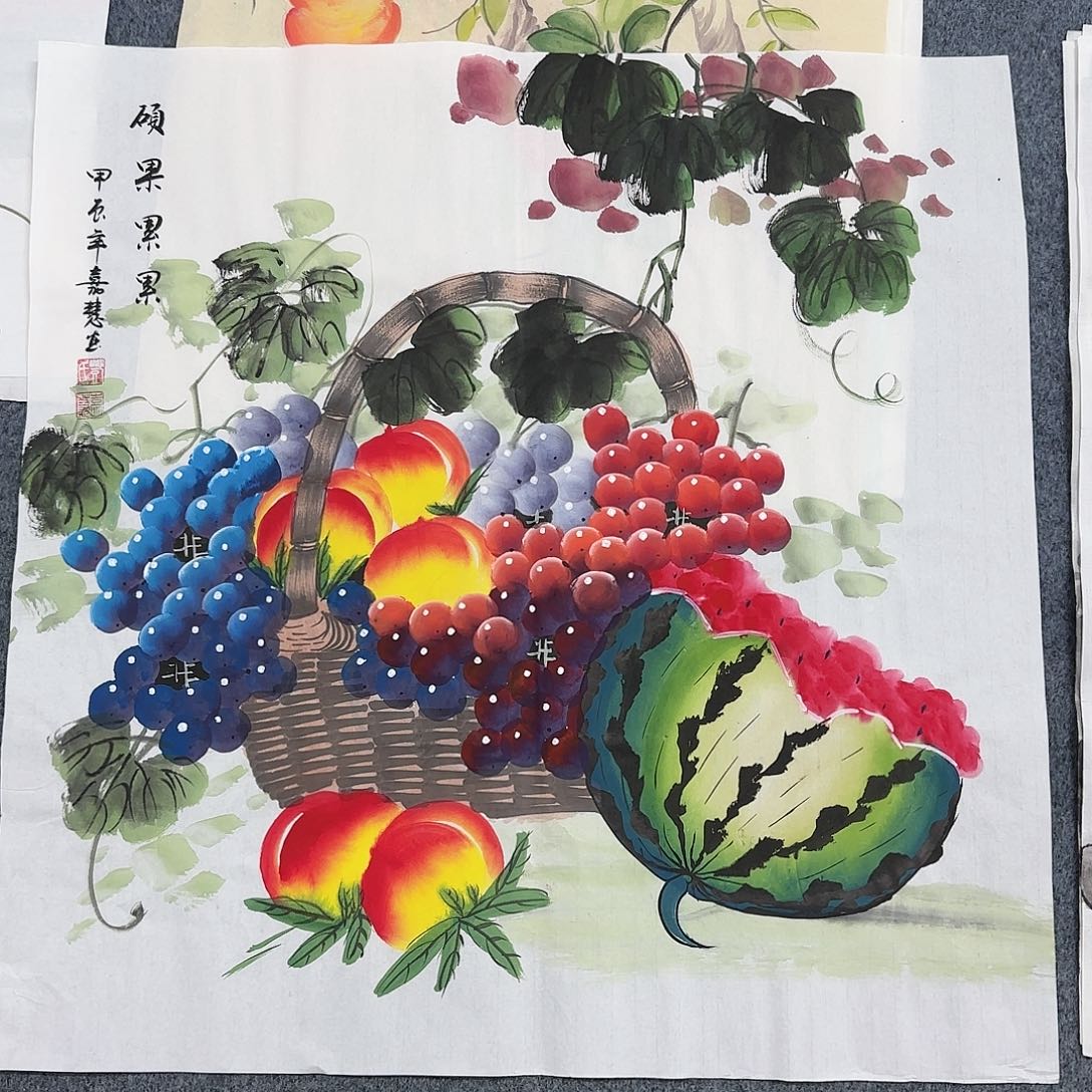 国画尺寸70X70手绘作品 