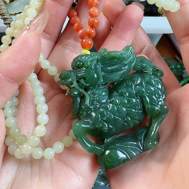 和田玉挂件未镶嵌