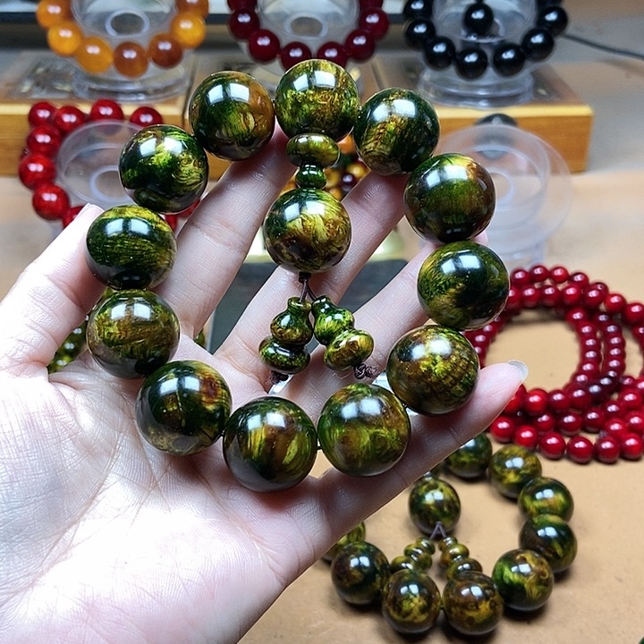 【闪购商品】贝壳杉（血龙木）手串/手链2.0*12