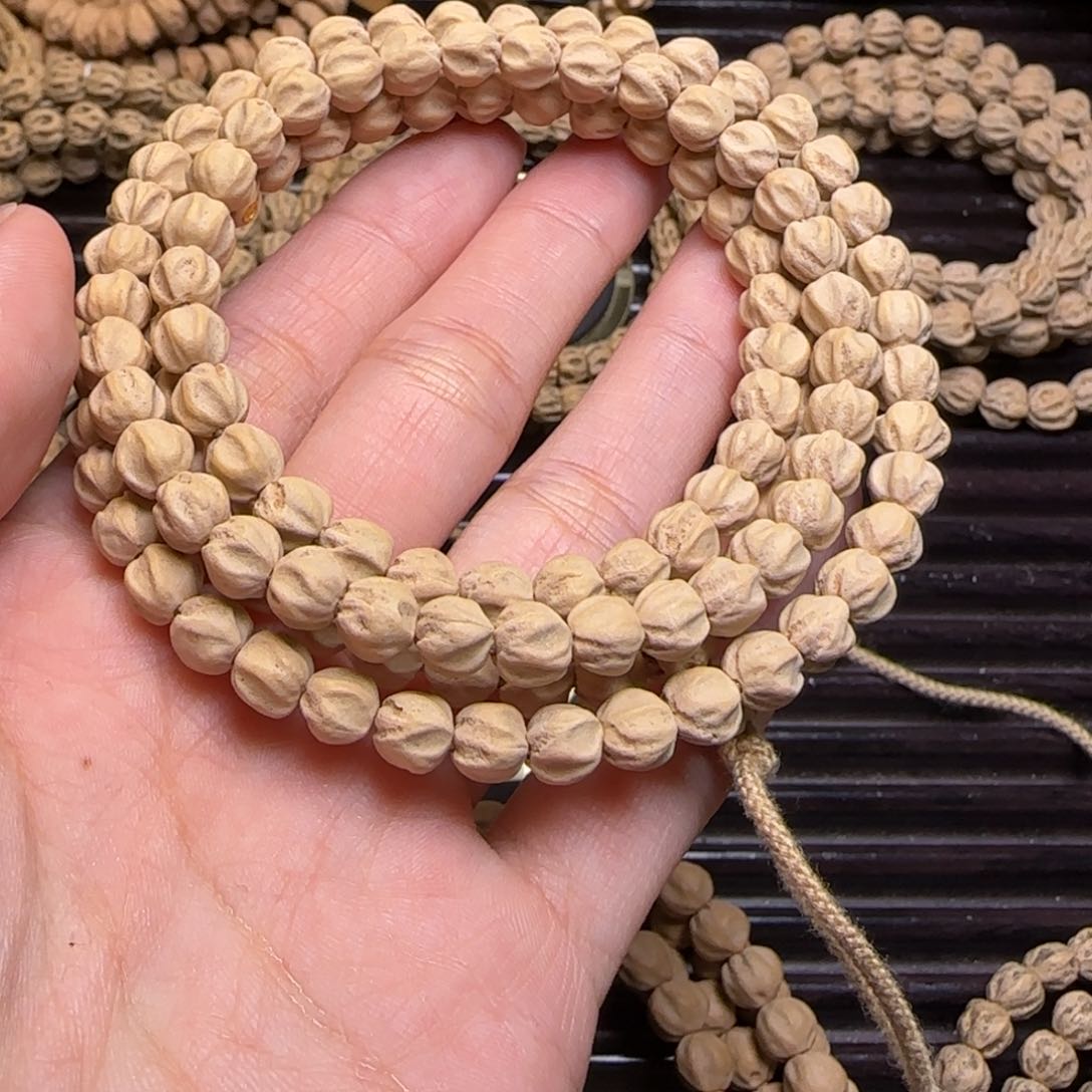 柏香籽/百香籽吊坠念*