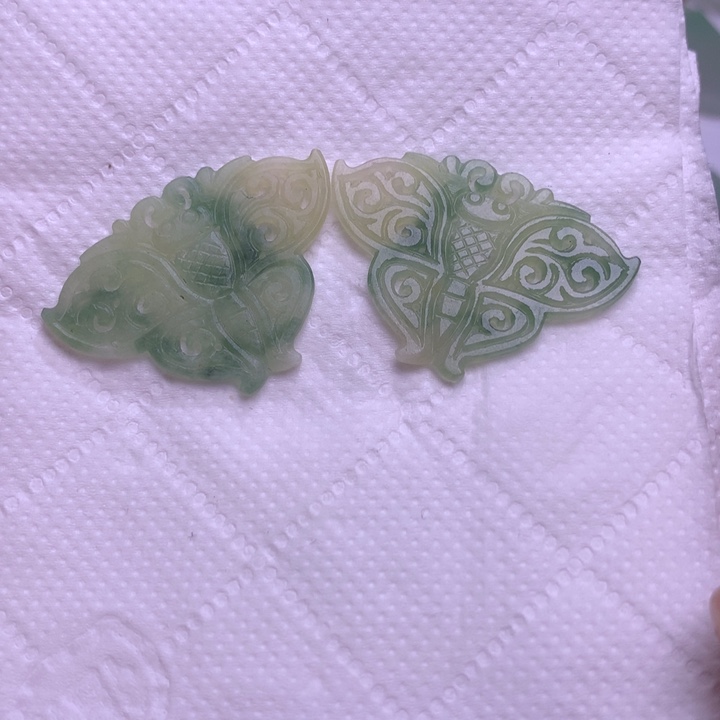 定制翡翠未镶嵌蝴蝶