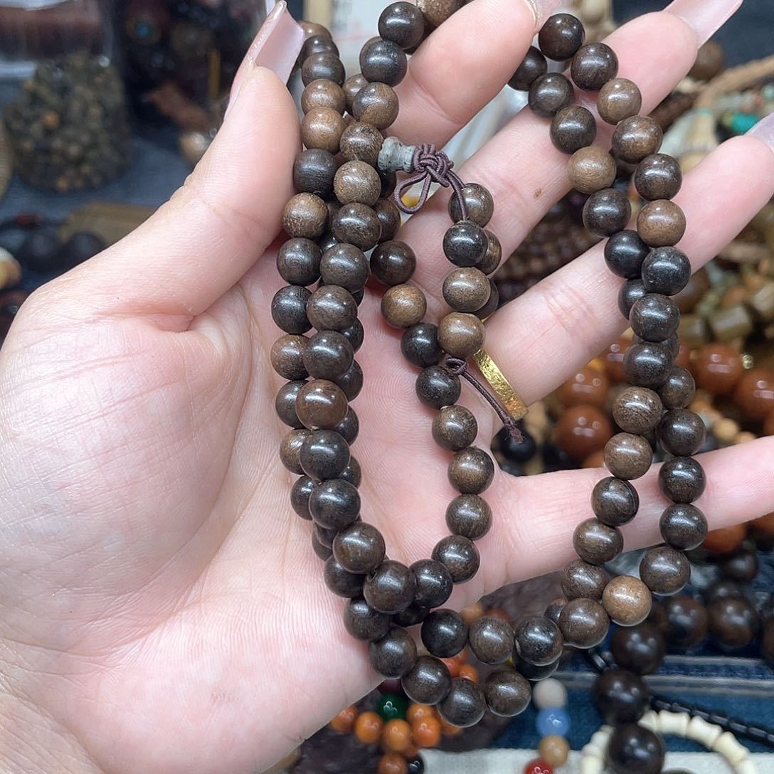 维腊木（绿檀）无事牌