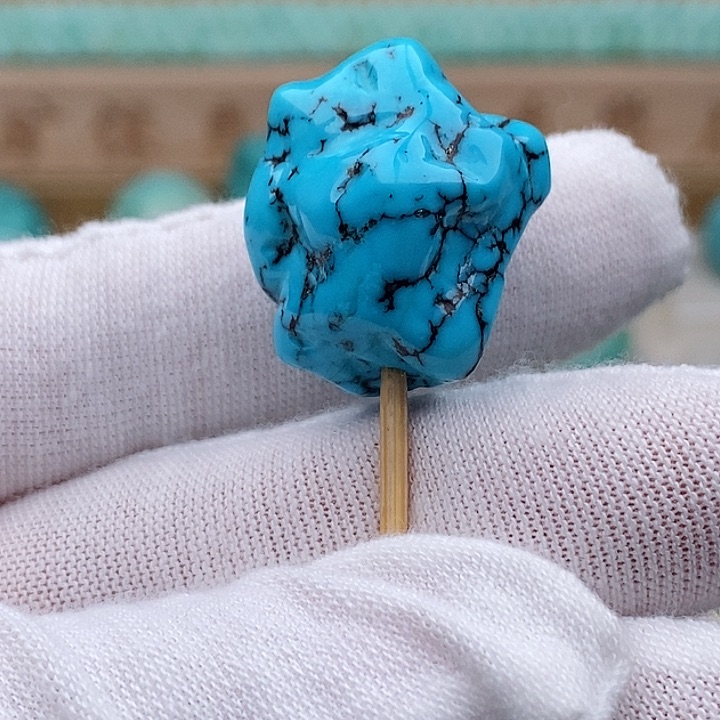 绿松石珠宝奇石未镶嵌仓**春