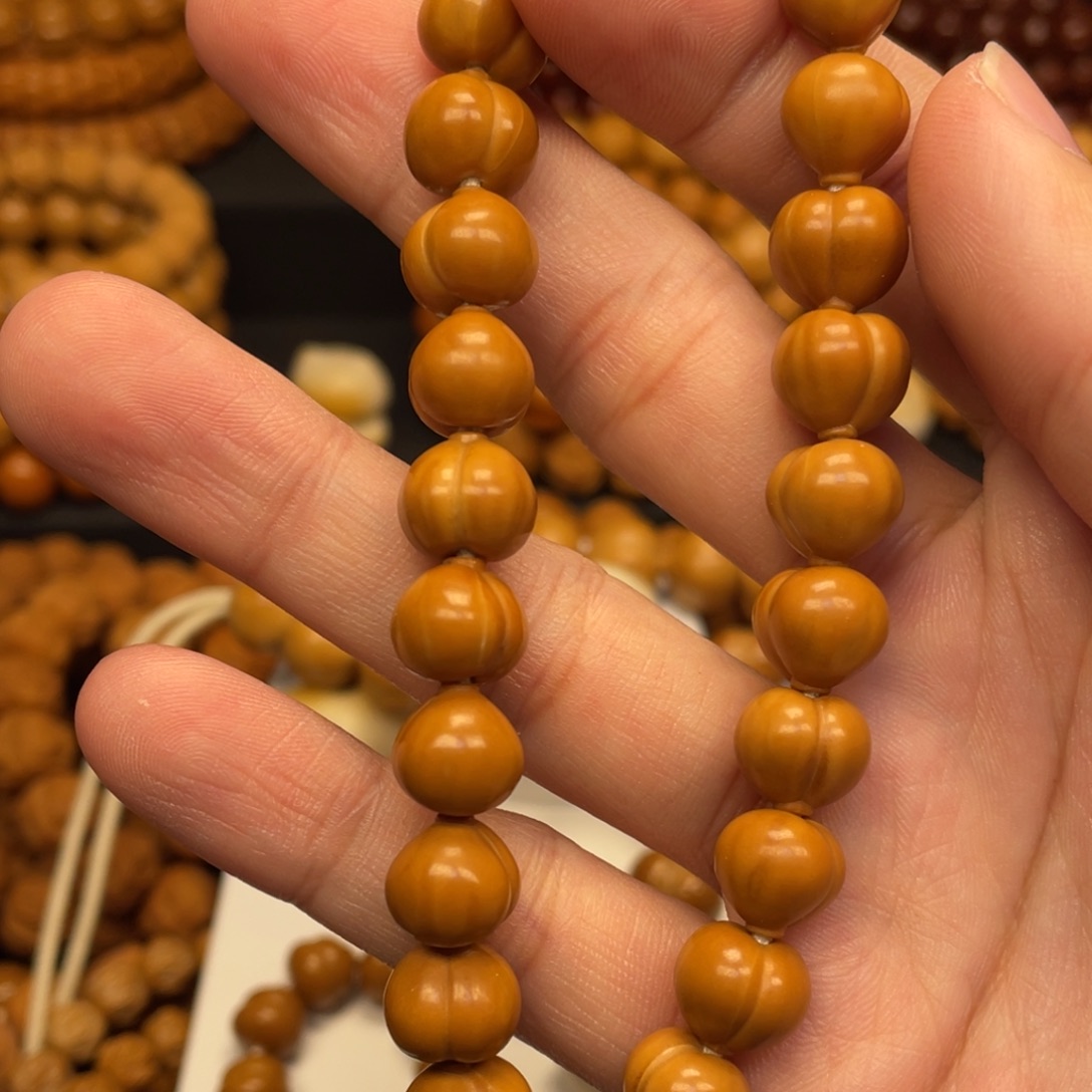 空***哥猴头核桃吊坠猴头核桃微瑕屁桃