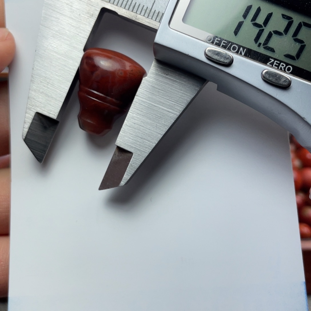 南红玛瑙三通未镶嵌