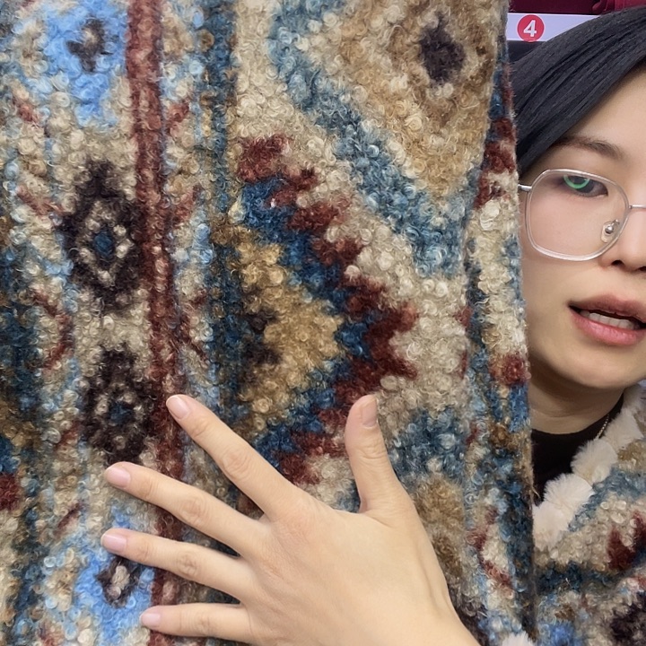 混纺复古羊羔圈圈绒1.4米