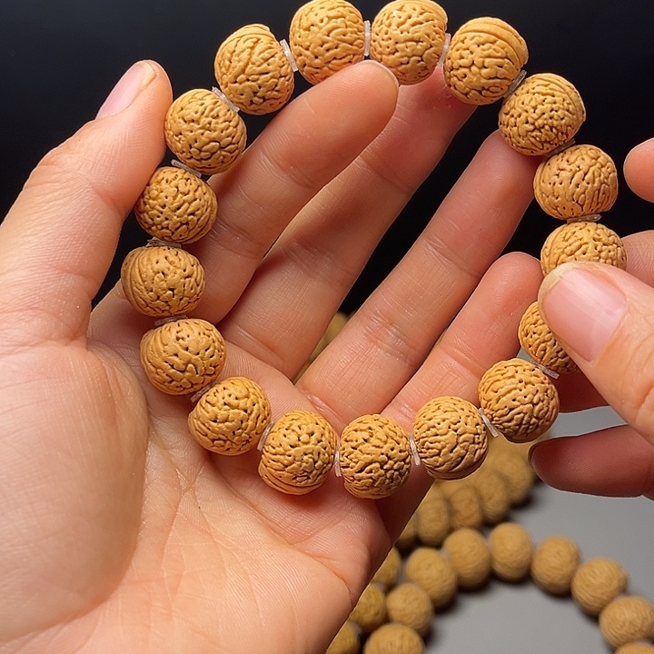 三***哒桃核吊坠桃核手串