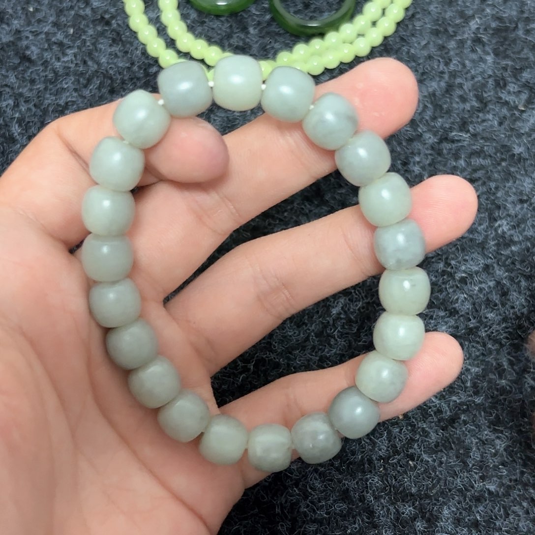 手链未镶嵌和田玉