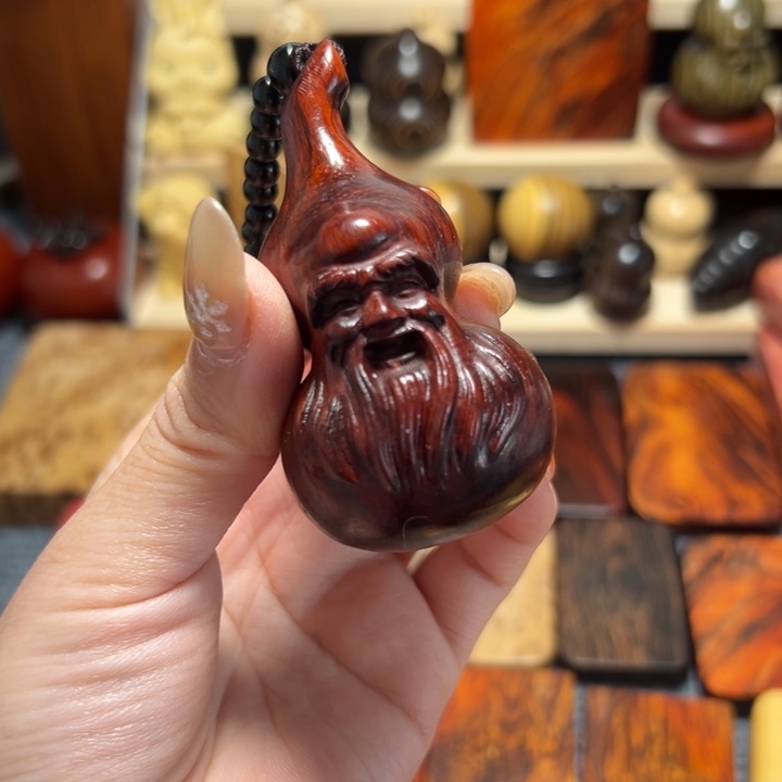 给***望东非小叶紫檀文玩手把