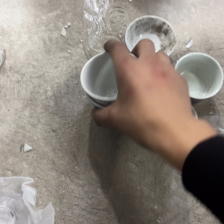 纳***哦其他陶不哈哈哈哈哈哈哈杯子