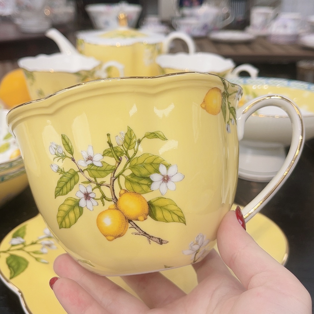 骨瓷杯杯———————————————