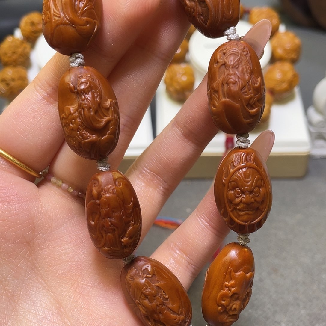 橄榄核吊坠橄榄核雕