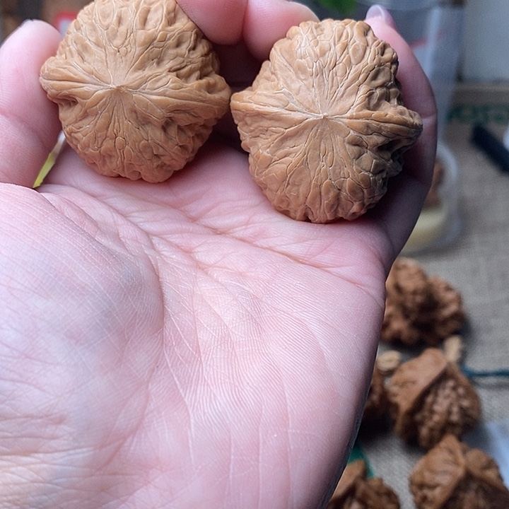 吊坠文玩核桃铁锤妹妹