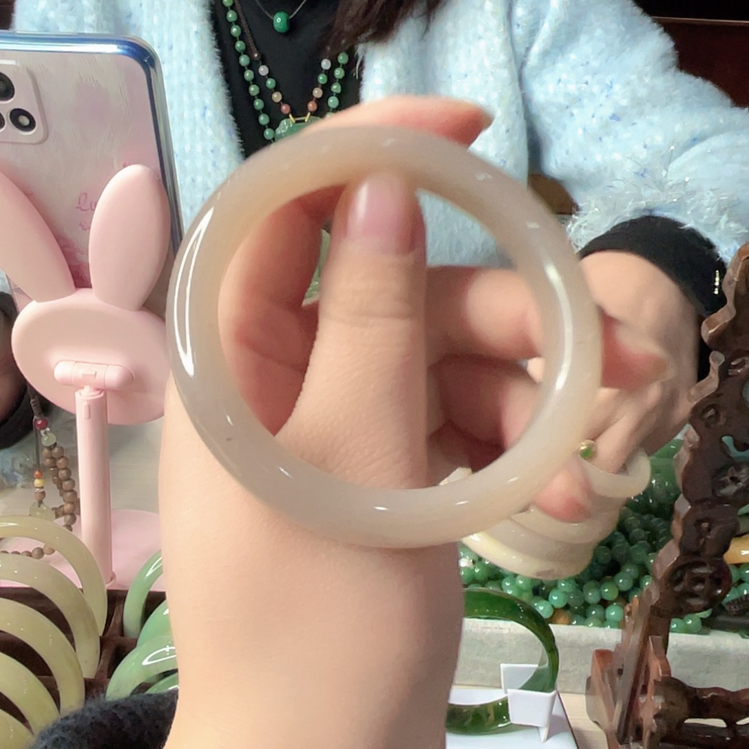 密玉（石英质玉）未镶嵌颈饰55