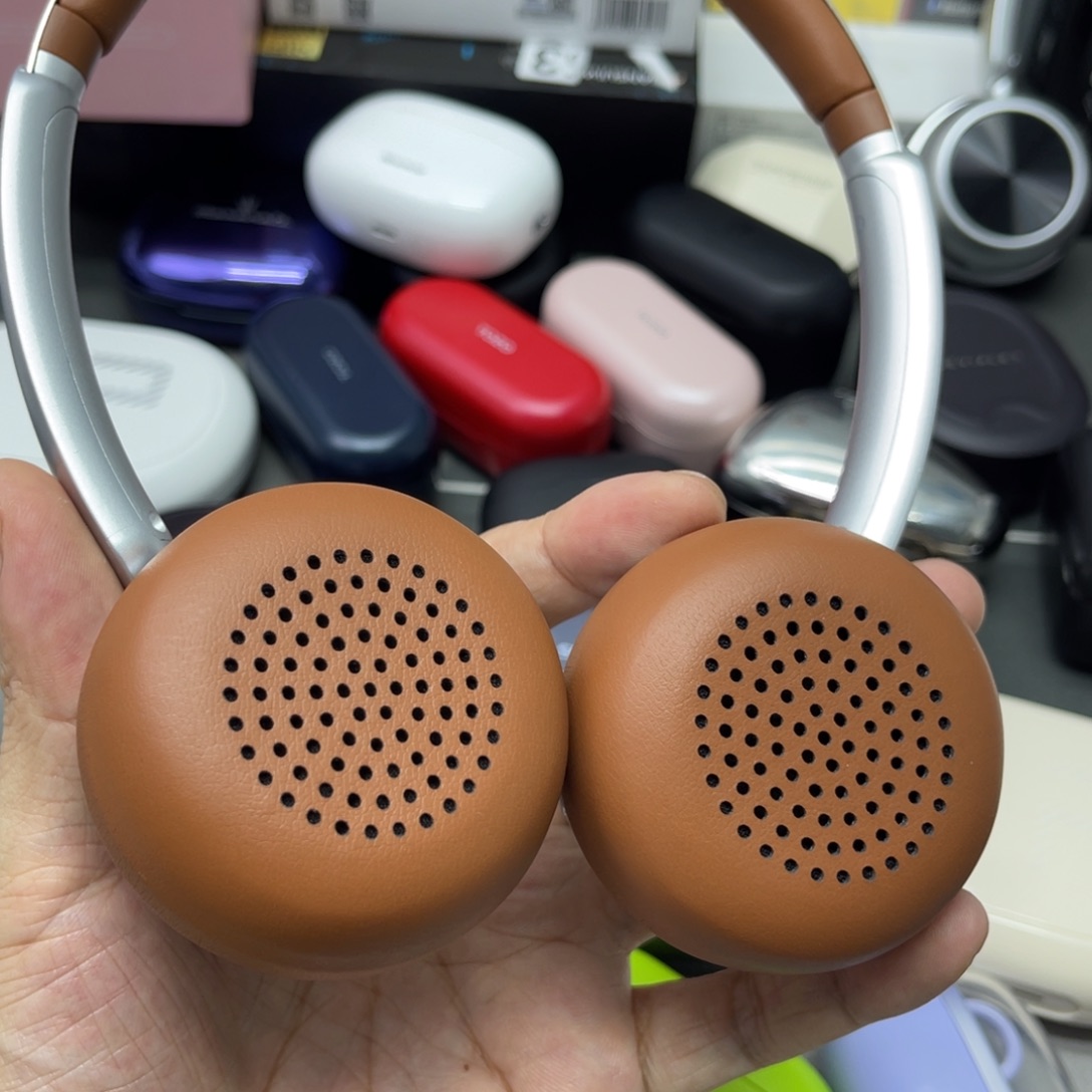 小***水品存R2pro 银棕色头戴