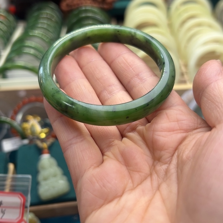 和田玉（碧玉）手镯未镶嵌56.5圈围10674