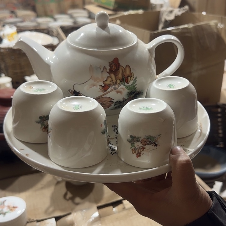 库存微瑕多空茶壶一套容量1000毫升